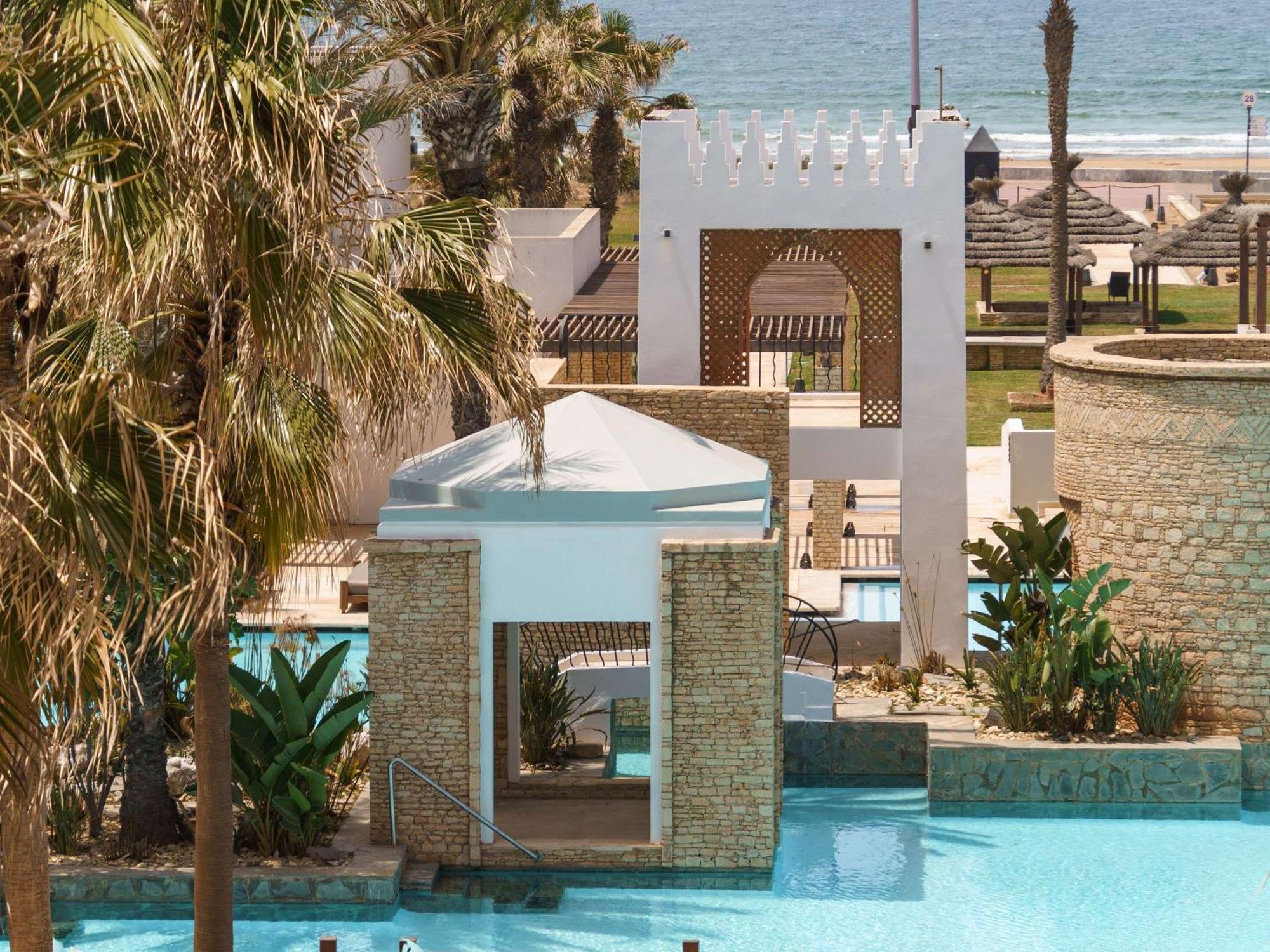 Sofitel Agadir Royal Bay Resort Bagian luar foto The swimming pool at the hotel
